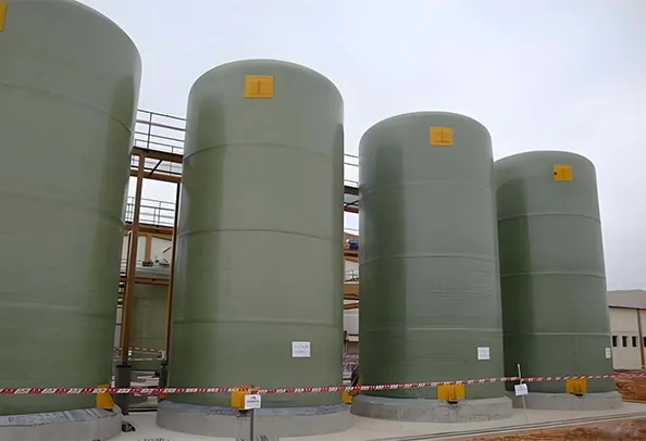 Planta qu&iacute;mica de Kazajst&aacute;n: proyecto de tanque de almacenamiento de FRP a gran escala