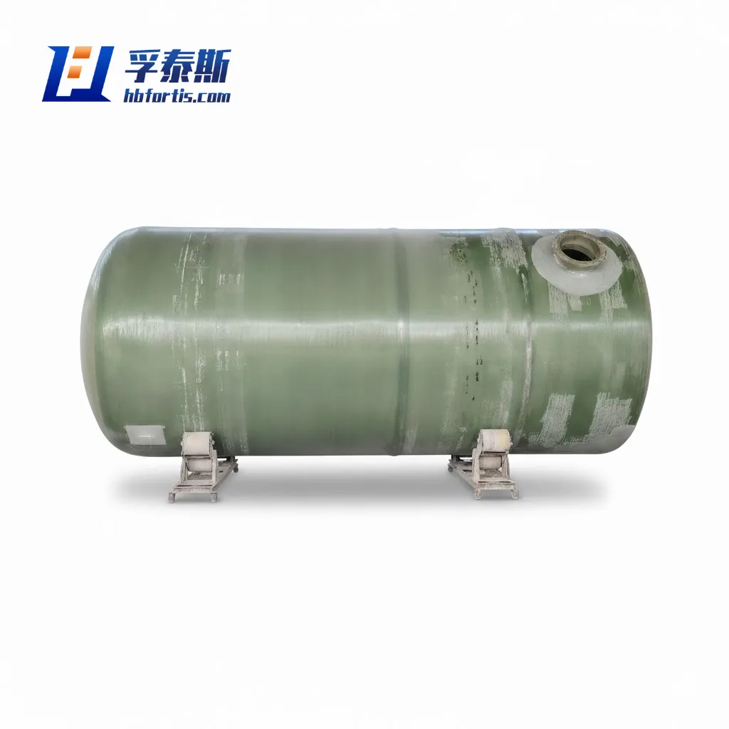 Tanque de almacenamiento horizontal de fibra de vidrio GFRP FRP para almacenamiento de l&iacute;quidos corr