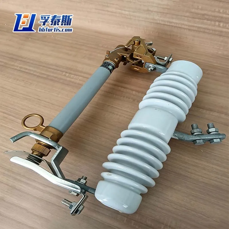 Fusible cortacircuito de protecci&oacute;n exterior para sistema de energ&iacute;a el&eacute;ctrica FT-ODFC2 a venta dire